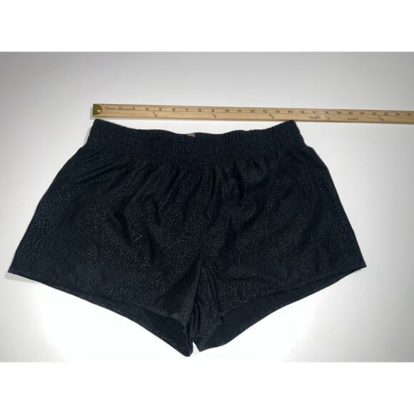 Marika women’s black active running shorts with lining - Picture 6 of 10